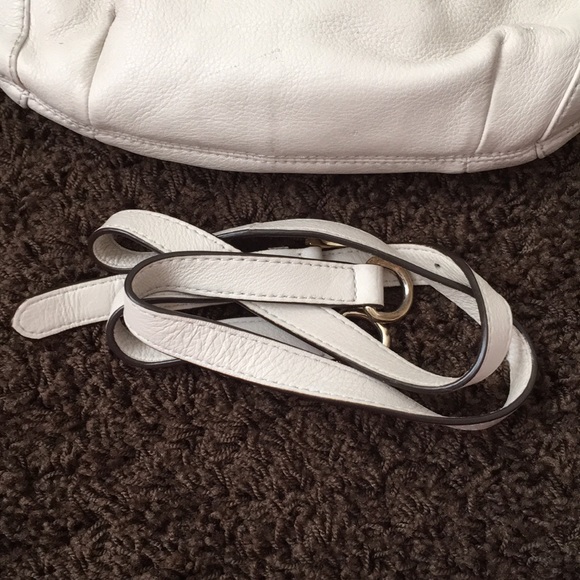 Michael Kors leather cross body - Picture 5 of 7